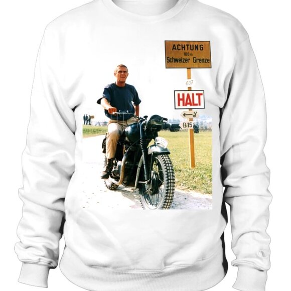 Steve McQueen Great Escape Crewneck Sweatshirt Retro Movie Graphic Fan Gift 05 - Picture 1 of 5